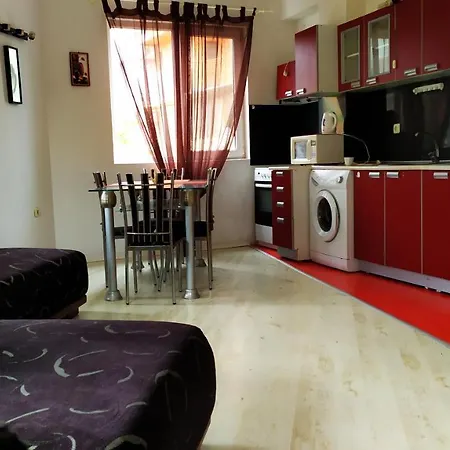 Apartament Nikol Бургас
