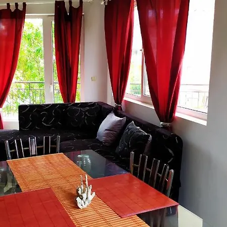 Apartament Nikol